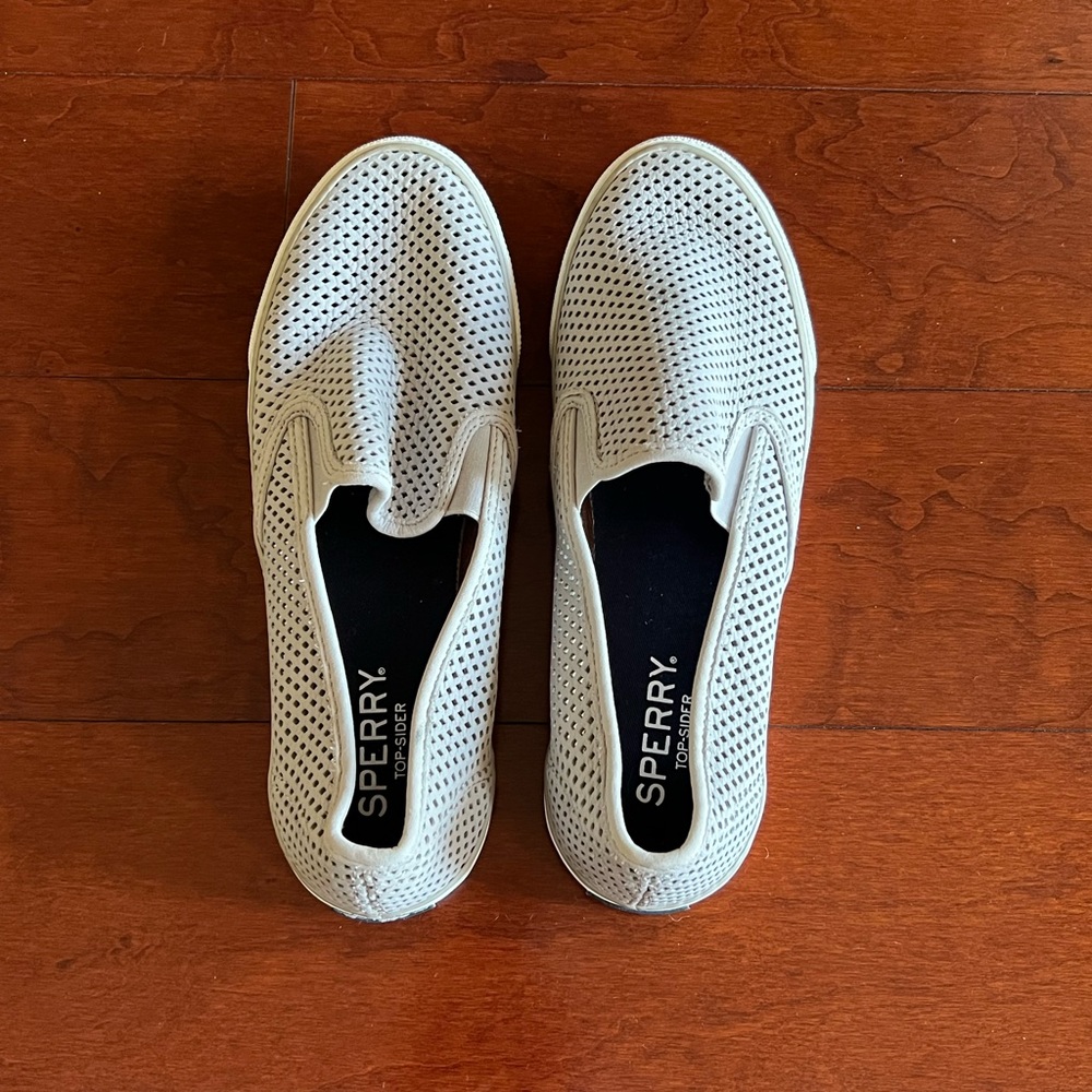 Sperry Topsiders